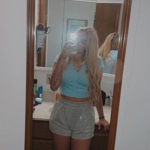 Meet your Posher, Mckenzie